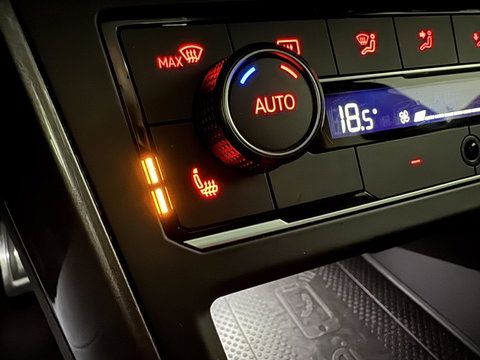 Volkswagen Polo 2.0 TSI GTI Pano Virtual Beats Carplay Camera