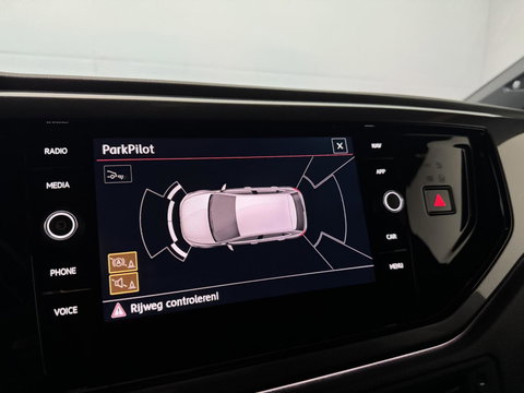 Volkswagen Polo 2.0 TSI GTI Pano Virtual Beats Carplay Camera