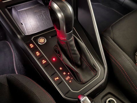 Volkswagen Polo 2.0 TSI GTI Pano Virtual Beats Carplay Camera