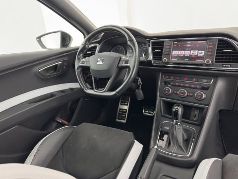 SEAT Leon SC 2.0 TSI Cupra 290 Aut. *PANO | LEATHER-MICROFIBRE | FULL-LED | ADAPTIVE-CRUISE | HEATED-SPORTSEATS | SEAT-SOUND | CAMERA | PRIVACY-GLASS | SHIFTss9rPADDLES | DAB+ | ECC | PDC | 19''ALU*