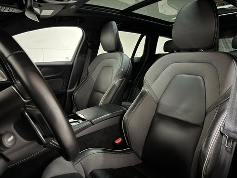 Volvo V60 2.0 T8 Recharge AWD R-Design Pano B&W 360° Memory Trekh.