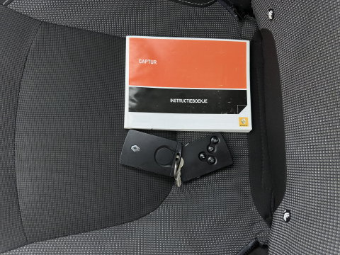 Renault Captur 1.2 TCe Dynamique *NAVI-FULLMAP | COMFORT-SEATS | KEYLESS | ECC | CRUISE | 17 'ALU*