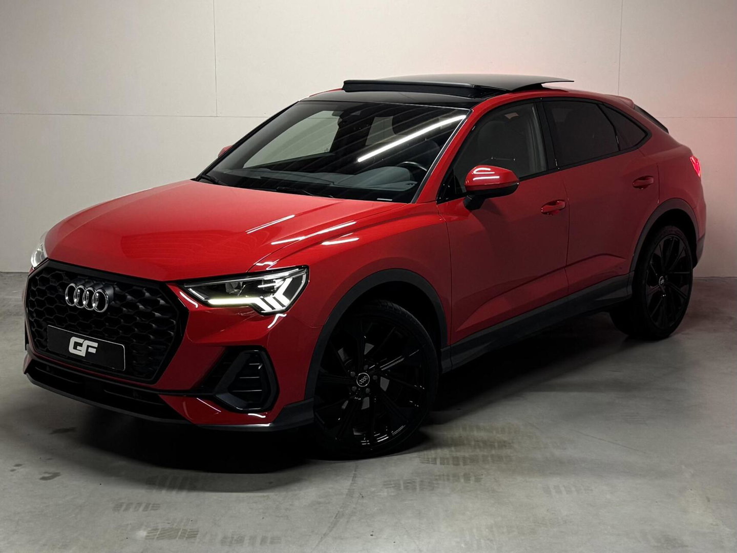 Audi Q3 35 TFSI S-Line Black Edition Pano B&O Leer Camera ACC