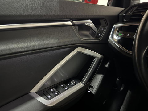 Audi Q3 35 TFSI S-Line Black Edition Pano B&O Leer Camera ACC