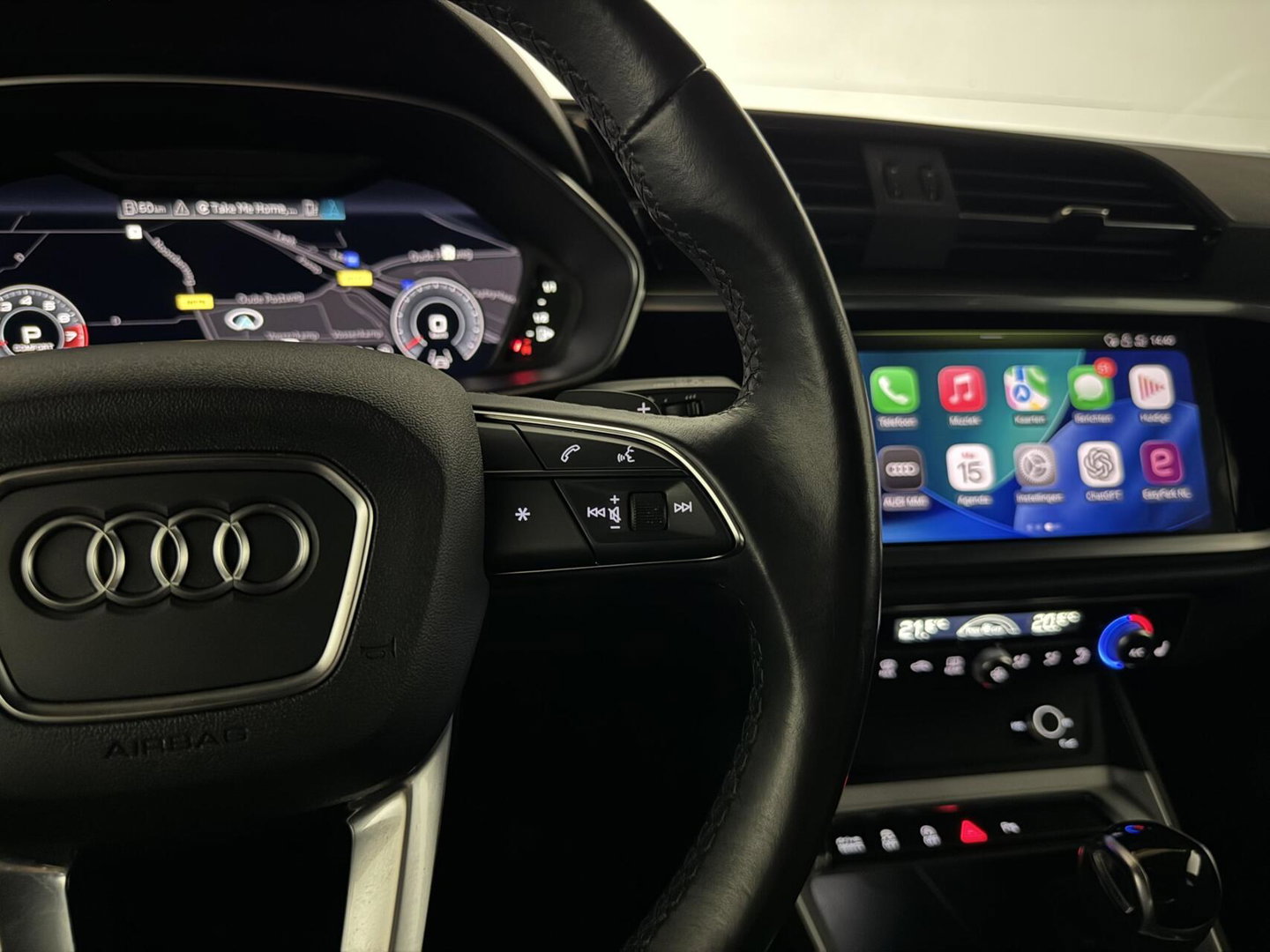 Audi Q3 35 TFSI S-Line Black Edition Pano B&O Leer Camera ACC