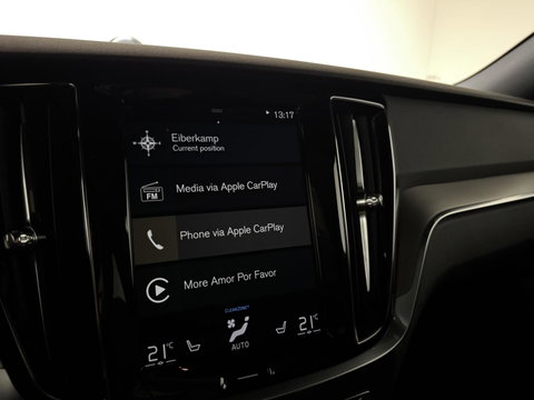 Volvo V60 2.0 T8 Recharge AWD R-Design Pano B&W 360° Memory Trekh.