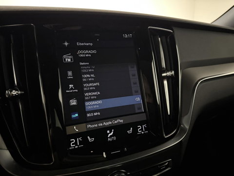 Volvo V60 2.0 T8 Recharge AWD R-Design Pano B&W 360° Memory Trekh.