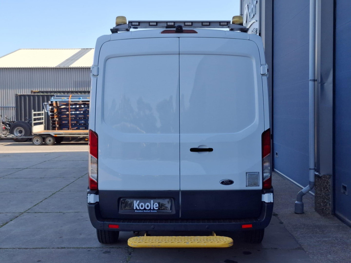 Ford Transit 350 2.0 TDCI L2H3 Trend AIRCO / CRUISE CONTROLE / L2H2 / KASTEN INRICHTING / EURO 6