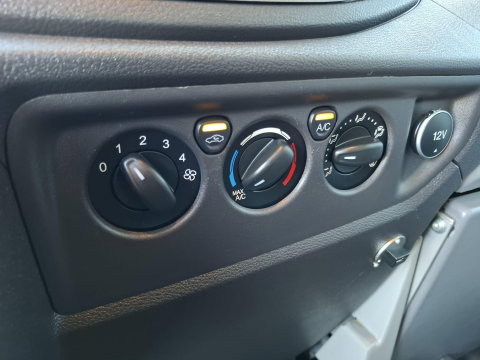 Ford Transit 350 2.0 TDCI L2H3 Trend AIRCO / CRUISE CONTROLE / L2H2 / KASTEN INRICHTING / EURO 6