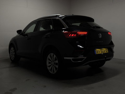 Volkswagen T-Roc 1.0 TSI Style CarPlay ACC Navi Trekh. NAP