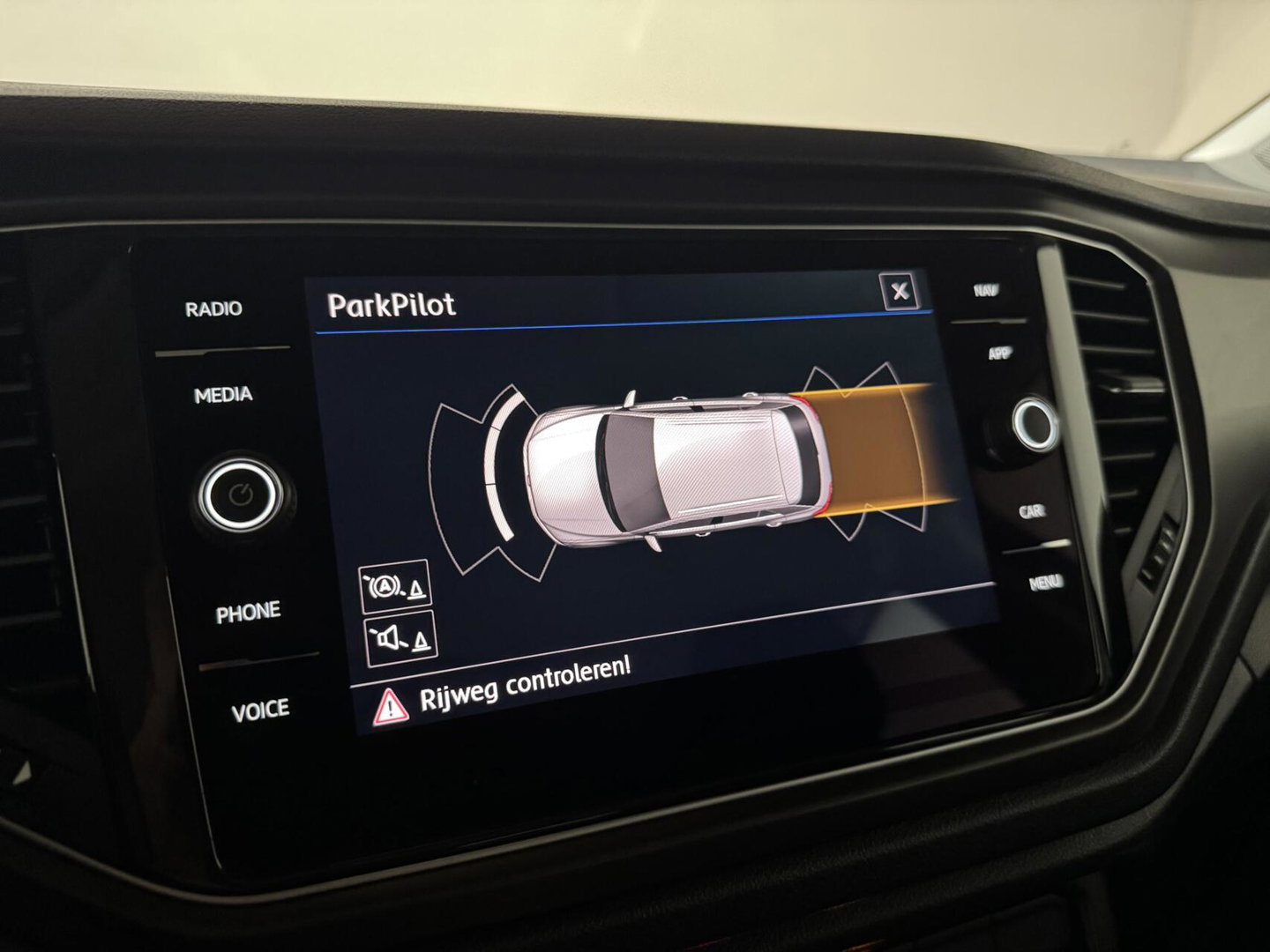 Volkswagen T-Roc 1.0 TSI Style CarPlay ACC Navi Trekh. NAP