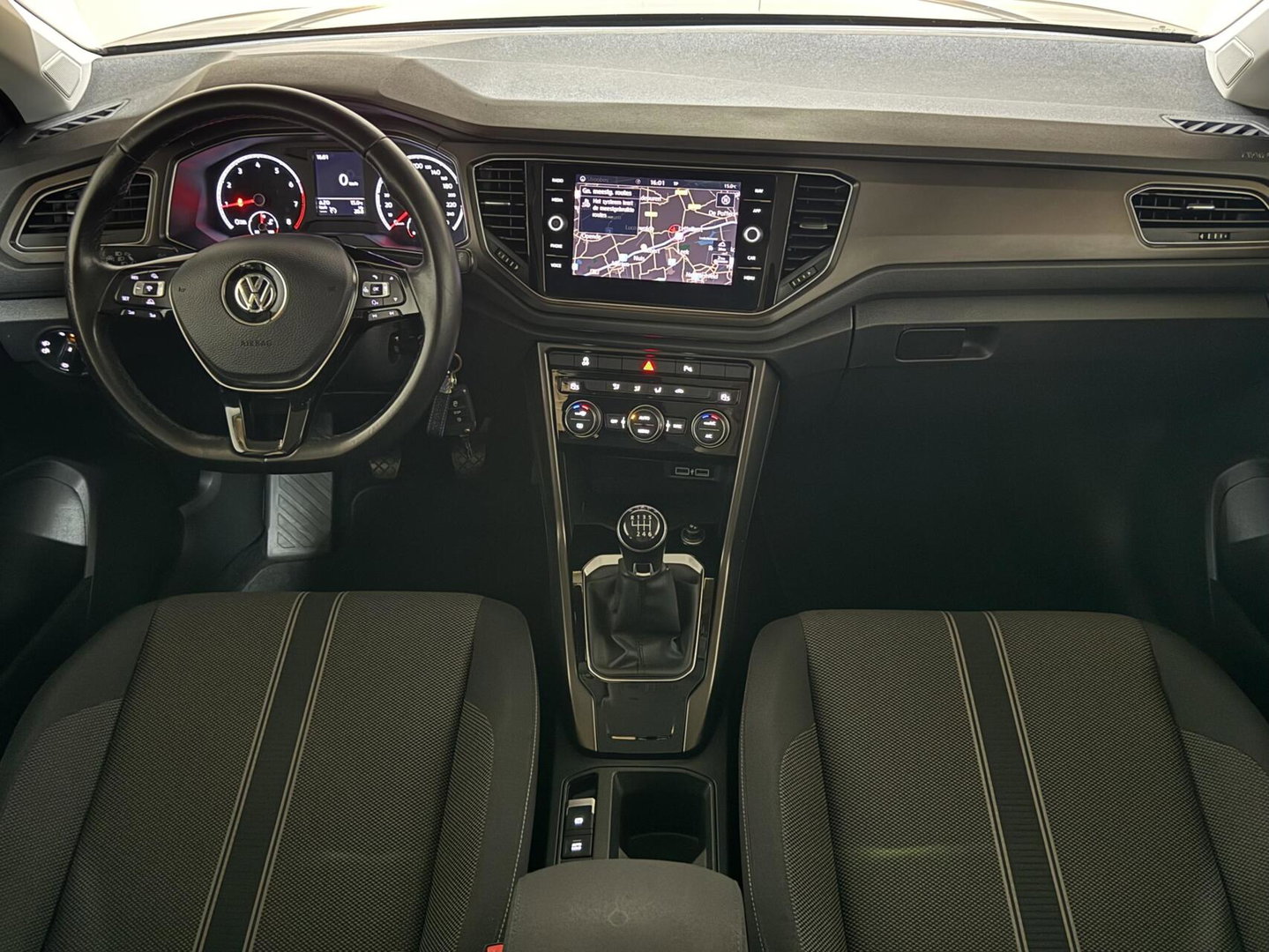 Volkswagen T-Roc 1.0 TSI Style CarPlay ACC Navi Trekh. NAP