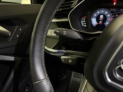 Audi Q3 35 TFSI 3X S-line Pano Virtual leer Black Optic NAP