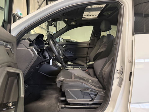Audi Q3 35 TFSI 3X S-line Pano Virtual leer Black Optic NAP