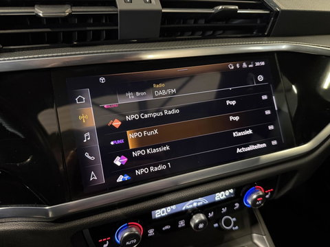Audi Q3 35 TFSI 3X S-line Pano Virtual leer Black Optic NAP