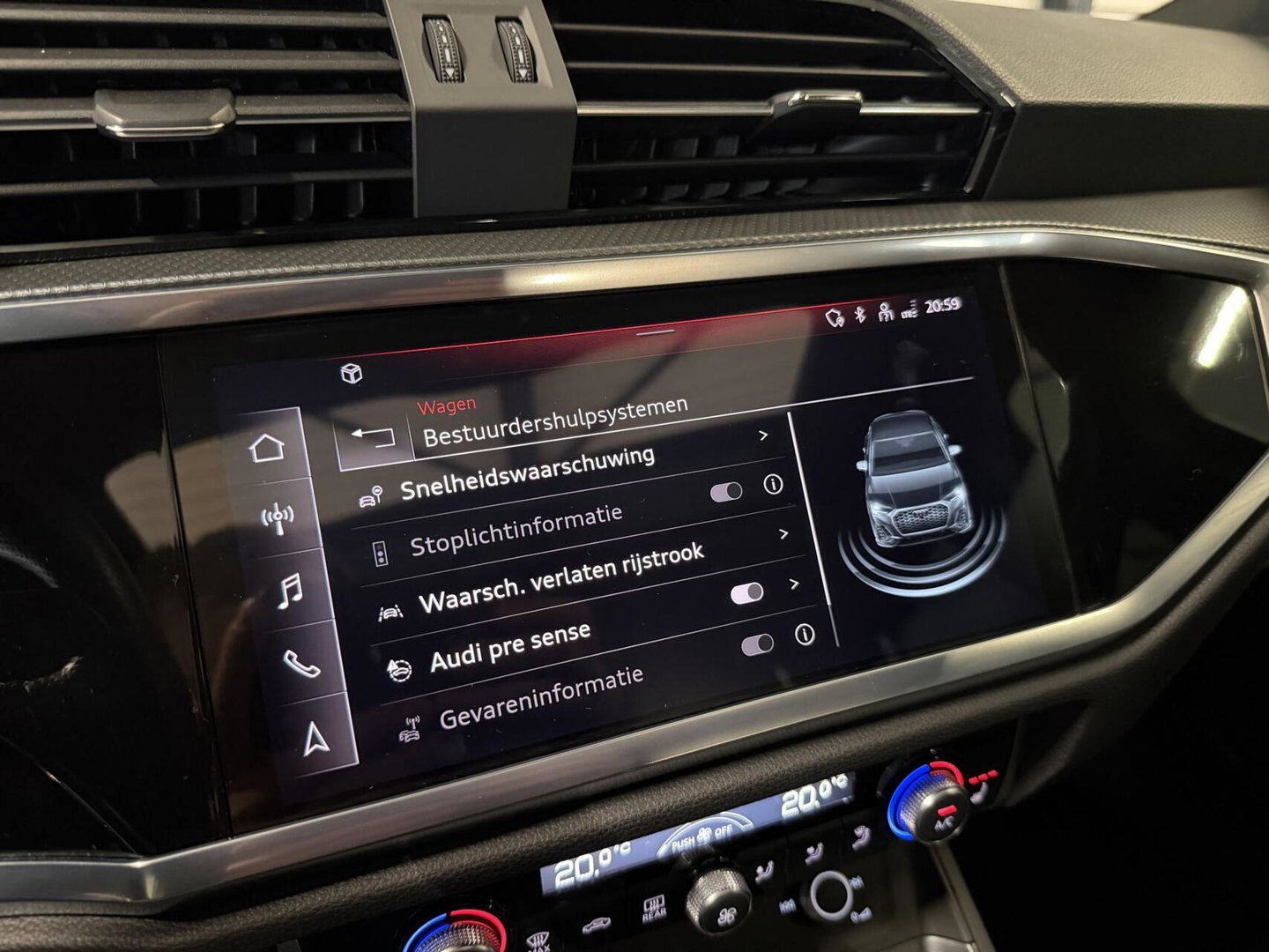 Audi Q3 35 TFSI 3X S-line Pano Virtual leer Black Optic NAP