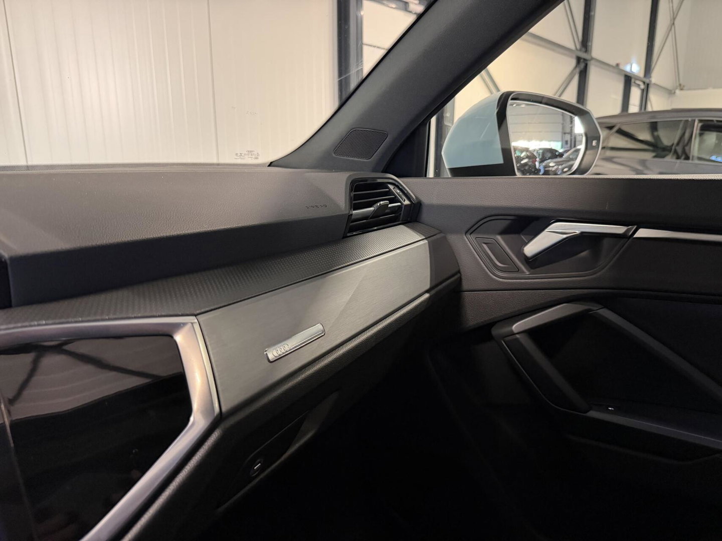 Audi Q3 35 TFSI 3X S-line Pano Virtual leer Black Optic NAP