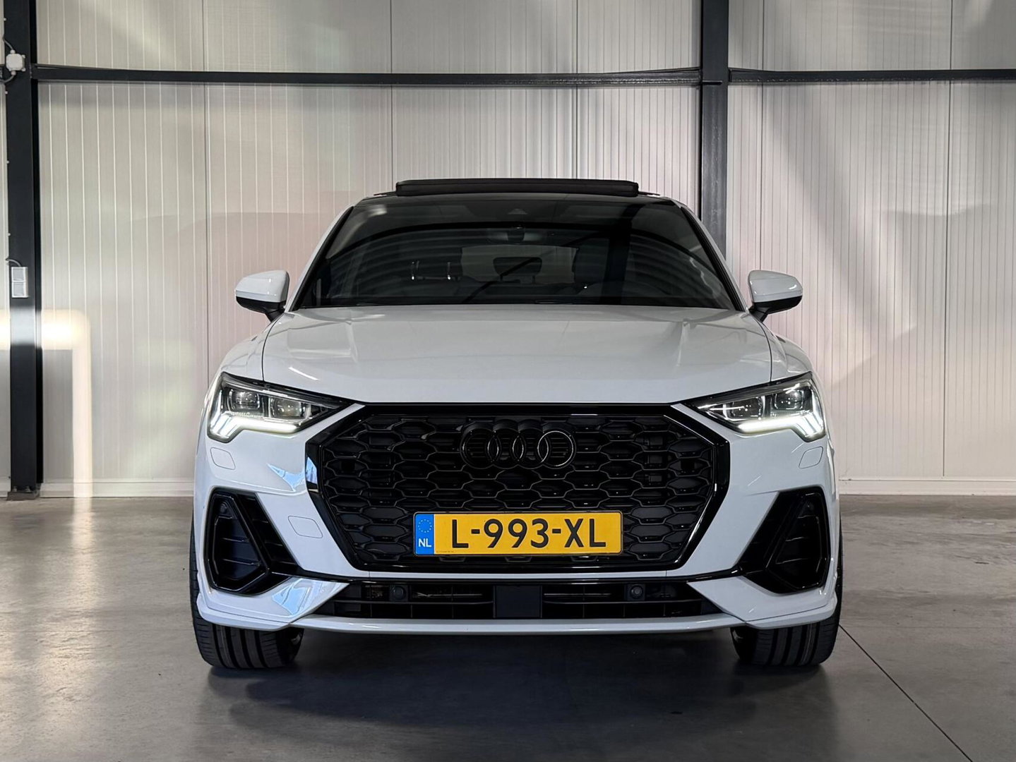 Audi Q3 35 TFSI 3X S-line Pano Virtual leer Black Optic NAP