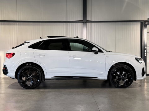 Audi Q3 35 TFSI 3X S-line Pano Virtual leer Black Optic NAP