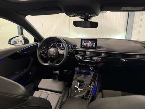 Audi A5 Sportback 35 TFSI S-line black edition Pano Trekhaak