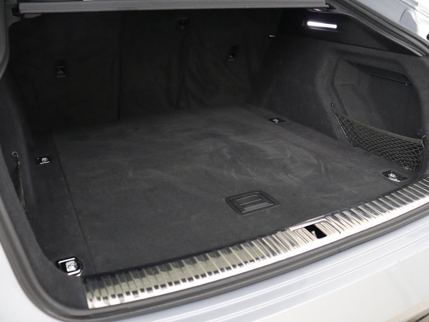 Audi e-tron Sportback 50 quattro S edition 71 kWh | SOH 90.4 | Panoramadak | Adaptive cruise | Matrix LED | Elek. Stoelen | Memory | Stoelverwarming | Camera | DAB |