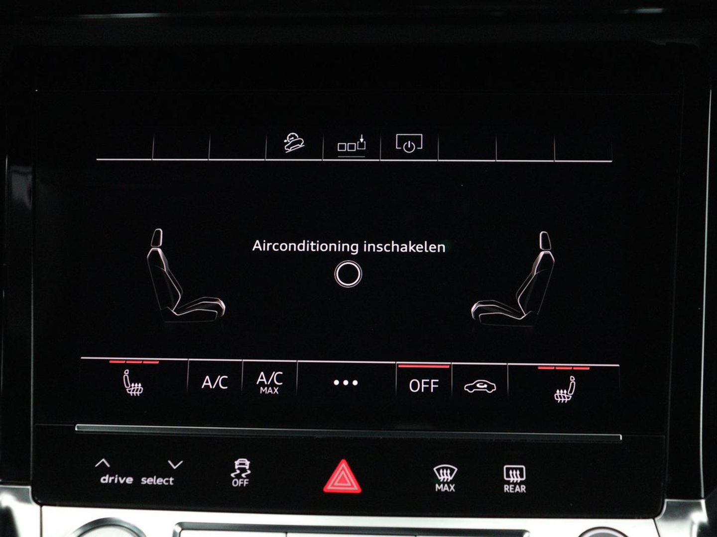 Audi e-tron Sportback 50 quattro S edition 71 kWh | SOH 90.4 | Panoramadak | Adaptive cruise | Matrix LED | Elek. Stoelen | Memory | Stoelverwarming | Camera | DAB |