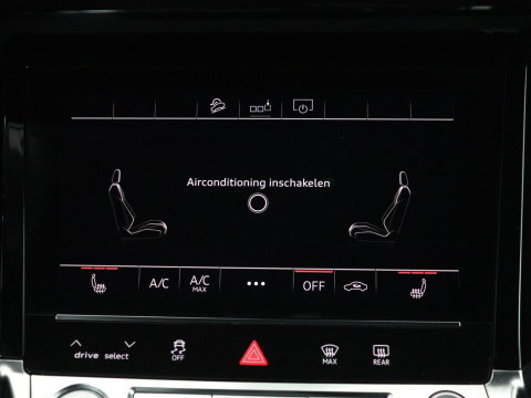 Audi e-tron Sportback 50 quattro S edition 71 kWh | SOH 90.4 | Panoramadak | Adaptive cruise | Matrix LED | Elek. Stoelen | Memory | Stoelverwarming | Camera | DAB |