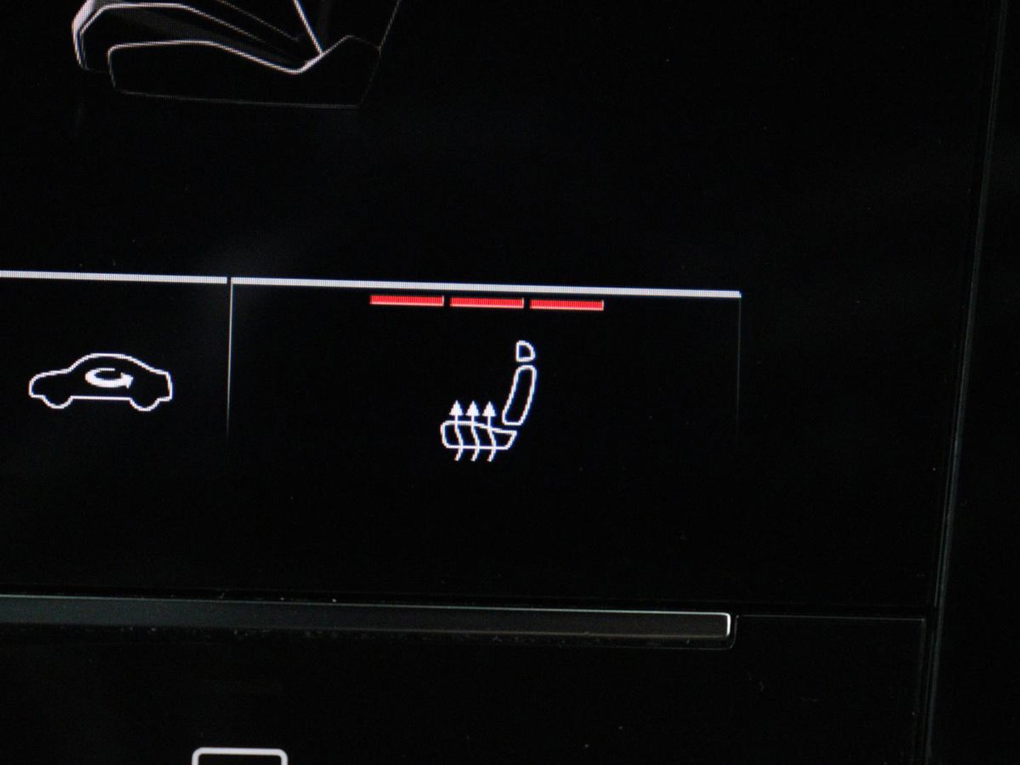 Audi e-tron Sportback 50 quattro S edition 71 kWh | SOH 90.4 | Panoramadak | Adaptive cruise | Matrix LED | Elek. Stoelen | Memory | Stoelverwarming | Camera | DAB |