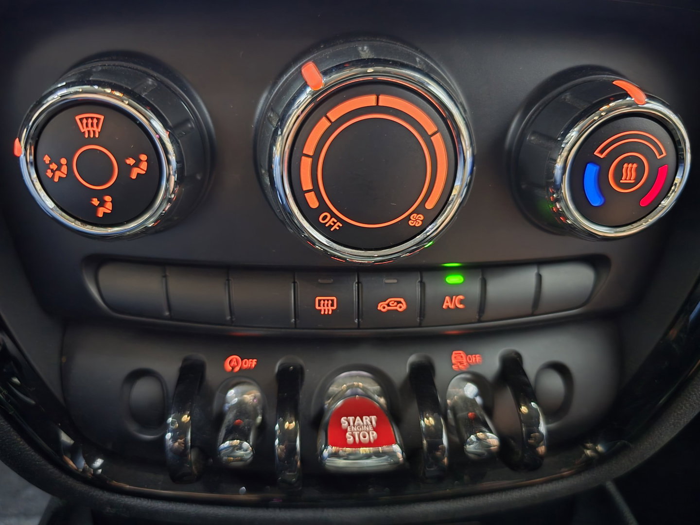 MINI Clubman 1.5 One Airconditioning Bluetooth Cruise 18"LM