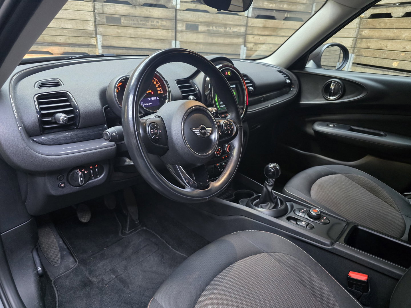 MINI Clubman 1.5 One Airconditioning Bluetooth Cruise 18"LM