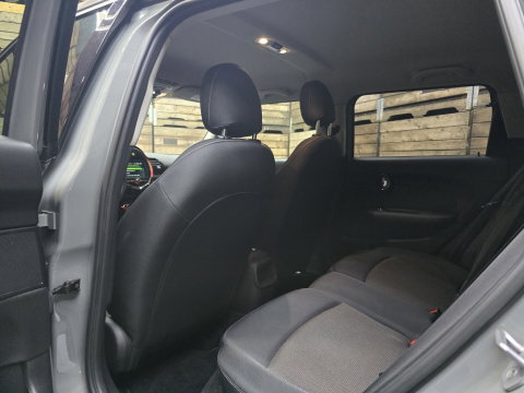 MINI Clubman 1.5 One Airconditioning Bluetooth Cruise 18"LM