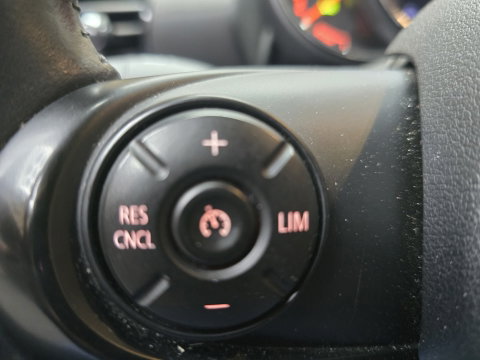 MINI Clubman 1.5 One Airconditioning Bluetooth Cruise 18"LM