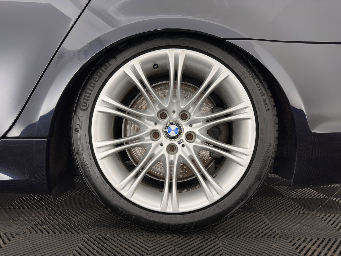BMW 5 Serie Touring 535d M-Sportpack High Executive Aut. * PANO | LEATHER | HEATED SPORTSEATS | HIFI-SOUND | NAVI-FULLMAP | CRUISE | XENON | MEMORY-PACK | 19"ALU*