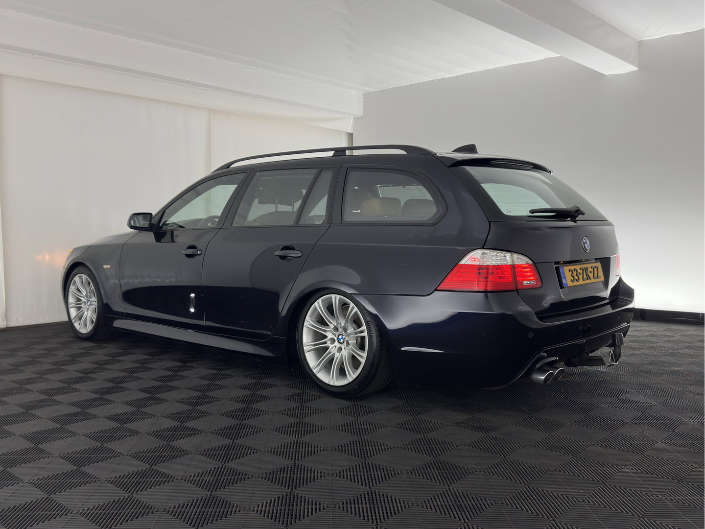BMW 5 Serie Touring 535d M-Sportpack High Executive Aut. * PANO | LEATHER | HEATED SPORTSEATS | HIFI-SOUND | NAVI-FULLMAP | CRUISE | XENON | MEMORY-PACK | 19"ALU*