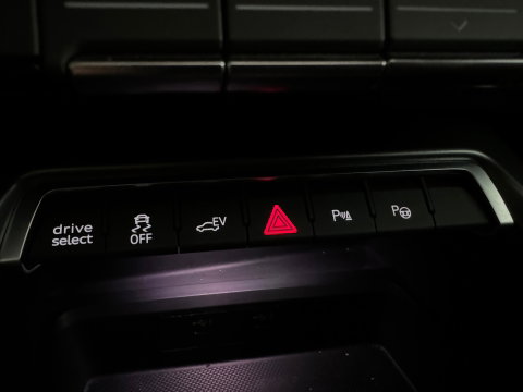Audi A3 Sportback 40 TFSI e Advanced edition Pano|Sfeer|Keyless