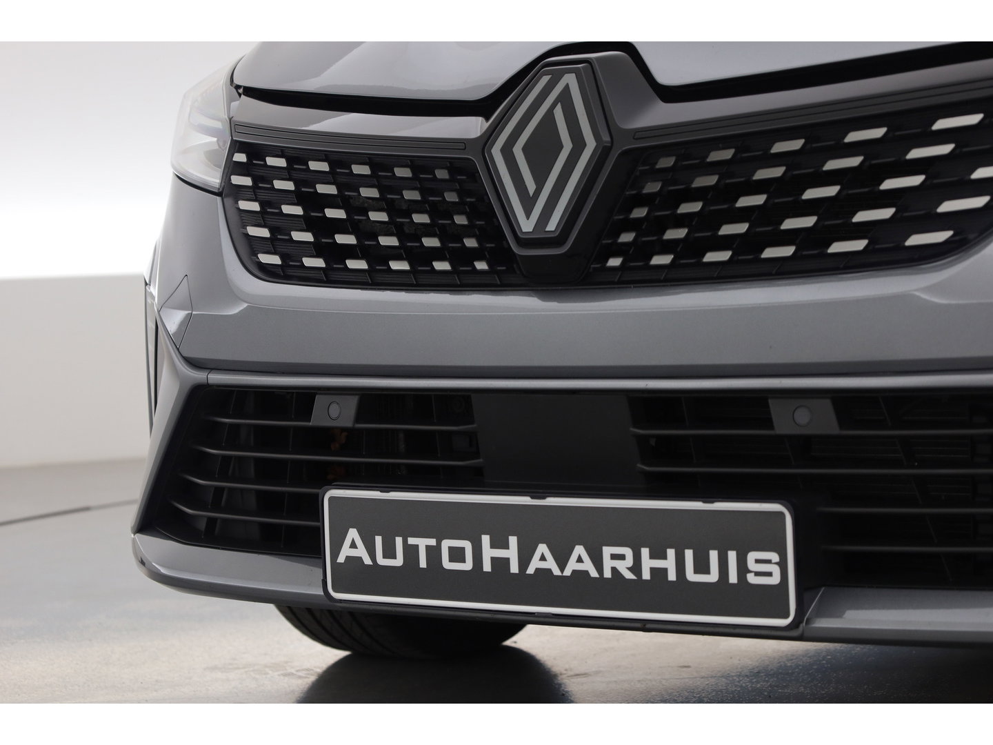 Renault Clio 1.6 E-Tech Full Hybrid 145 esprit Alpine | Orgi. NL | Adapt. Cruise | Camera + PDC | Apple CarPlay + NAV | Dodehoek. | 17'' |
