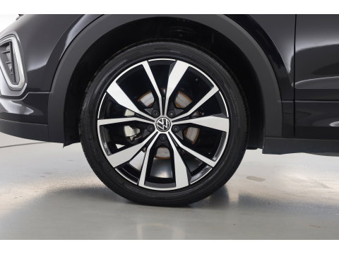 Volkswagen T-Cross 1.0 TSI R-Line DSG | IQ. Light | Apple CarPlay | Camera + PDC | Adapt. Cruise | 18'' | Digi. Cockpit |