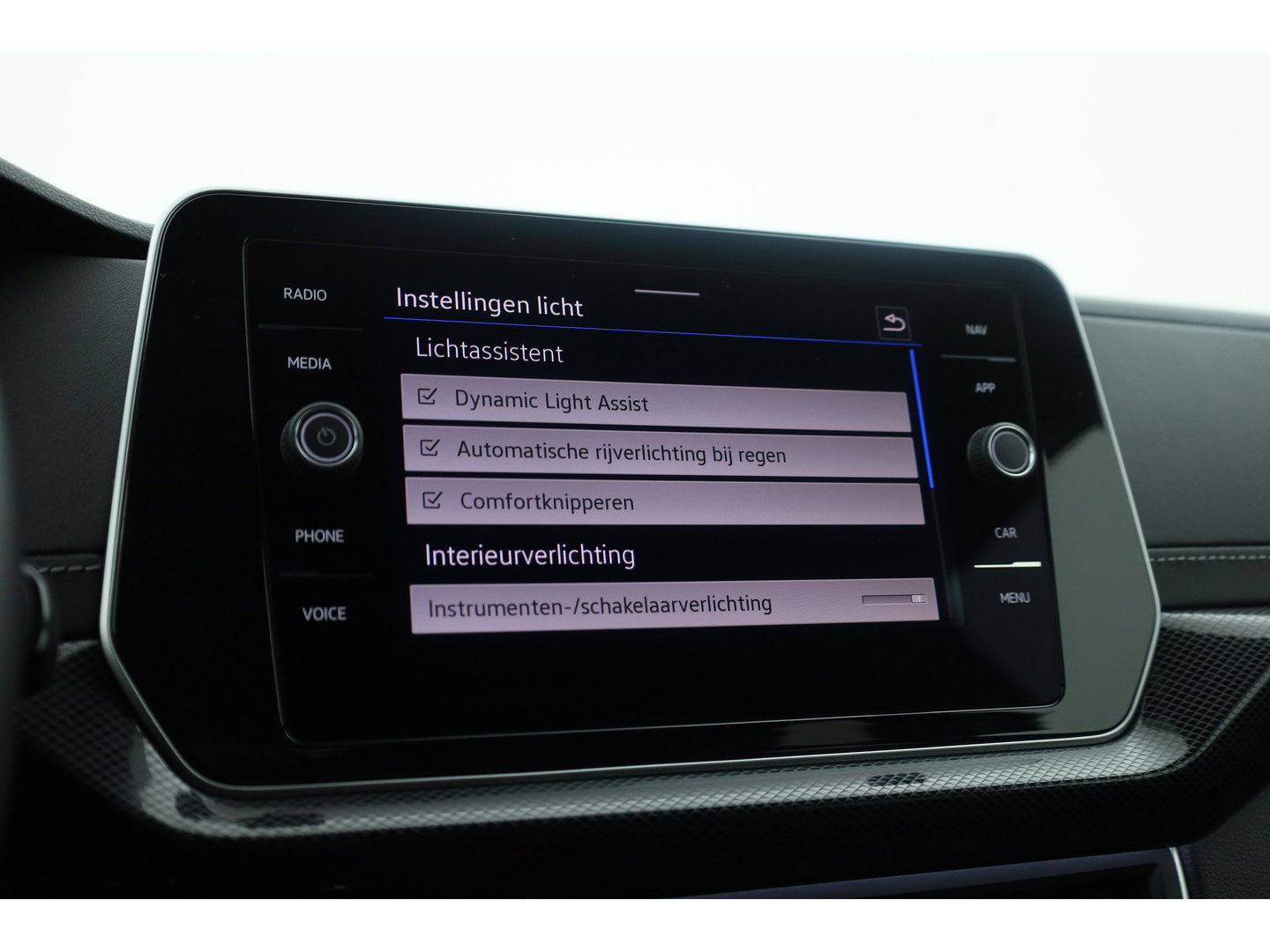 Volkswagen T-Cross 1.0 TSI R-Line DSG | IQ. Light | Apple CarPlay | Camera + PDC | Adapt. Cruise | 18'' | Digi. Cockpit |
