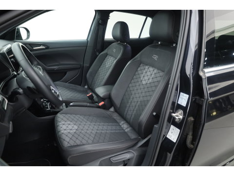 Volkswagen T-Cross 1.0 TSI R-Line DSG | IQ. Light | Apple CarPlay | Camera + PDC | Adapt. Cruise | 18'' | Digi. Cockpit |