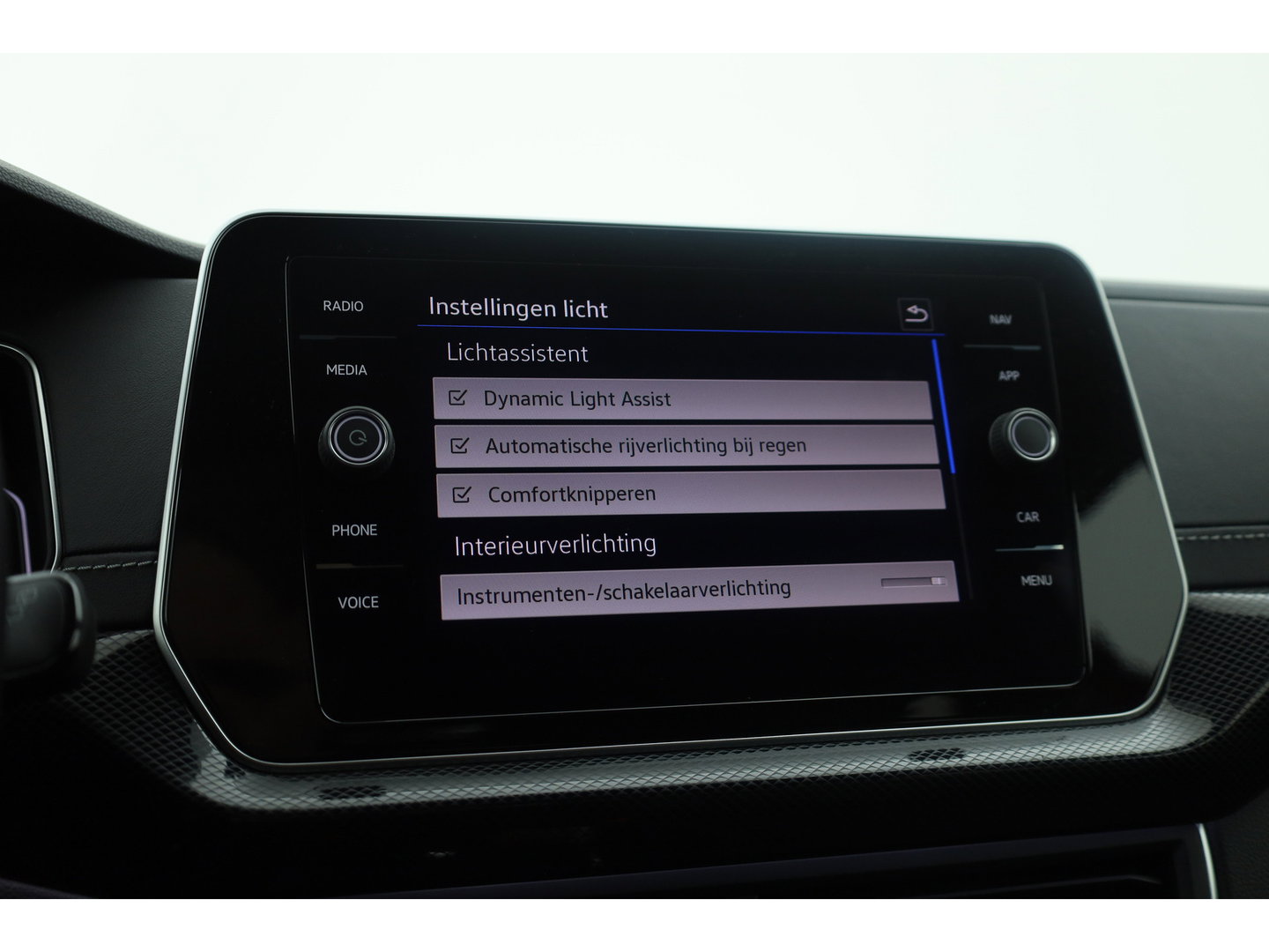 Volkswagen T-Cross 1.0 TSI R-Line DSG | IQ. Light | Apple CarPlay | Camera + PDC | Adapt. Cruise | 18'' | Digi. Cockpit |