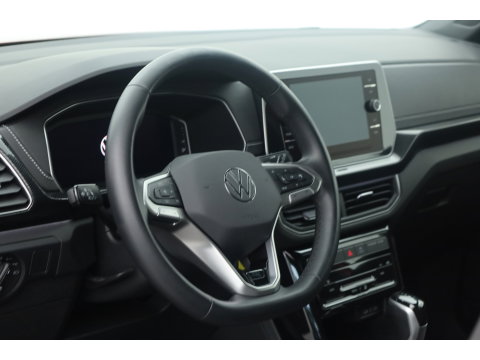 Volkswagen T-Cross 1.0 TSI R-Line DSG | IQ. Light | Apple CarPlay | Camera + PDC | Adapt. Cruise | 18'' | Digi. Cockpit |