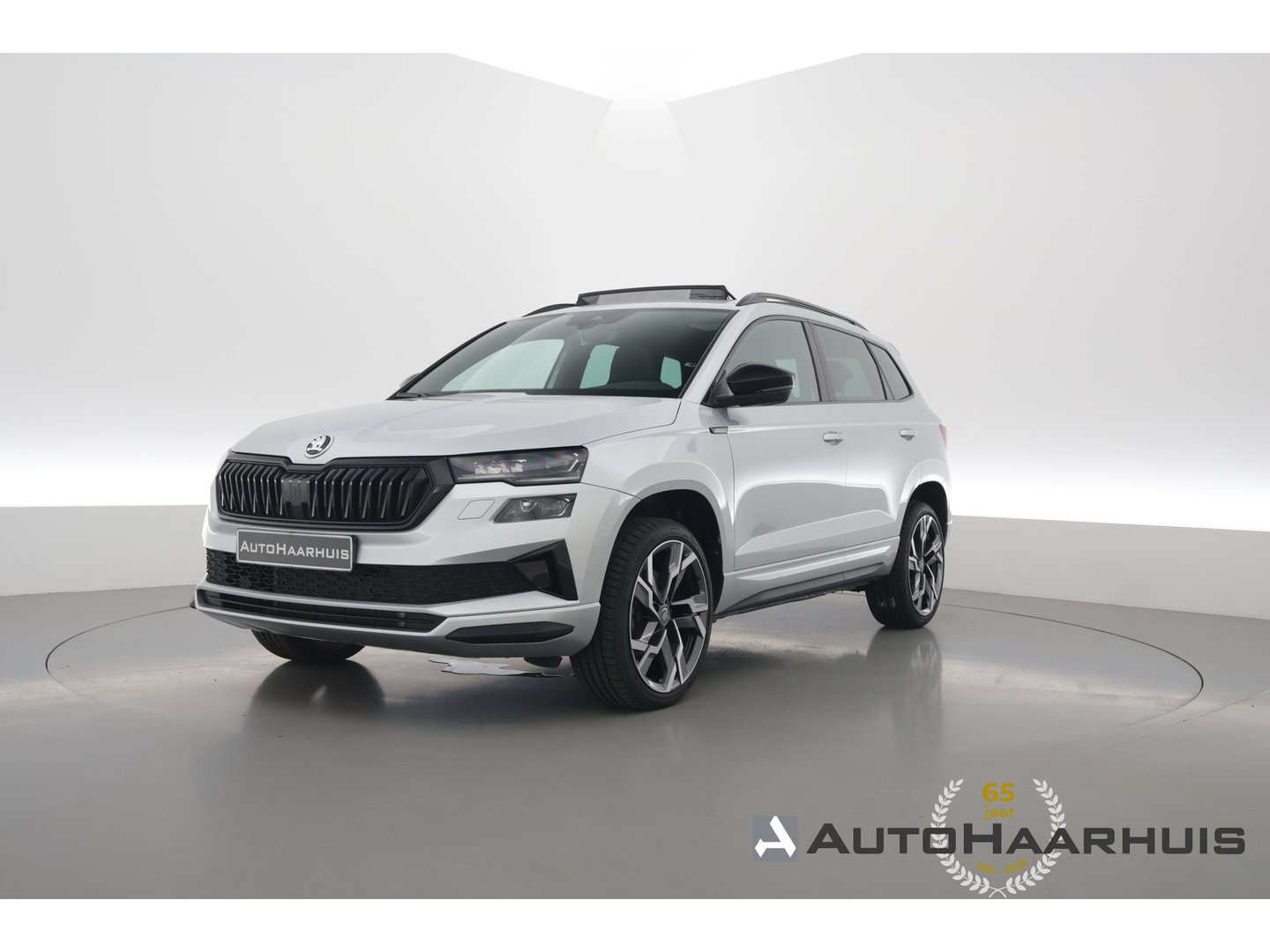 Škoda Karoq 1.5 TSI ACT Sportline Business | Pano | Adapt. Cruise | Navi | CarPlay | Stoel-Stuurverw. | DAB | PDC A