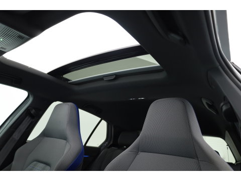 Volkswagen Golf 1.4 eHybrid GTE | SOH 95,5% | Pano | CarPlay | IQ. Light | Adapt. Cruise | Camera | Navi | 18"