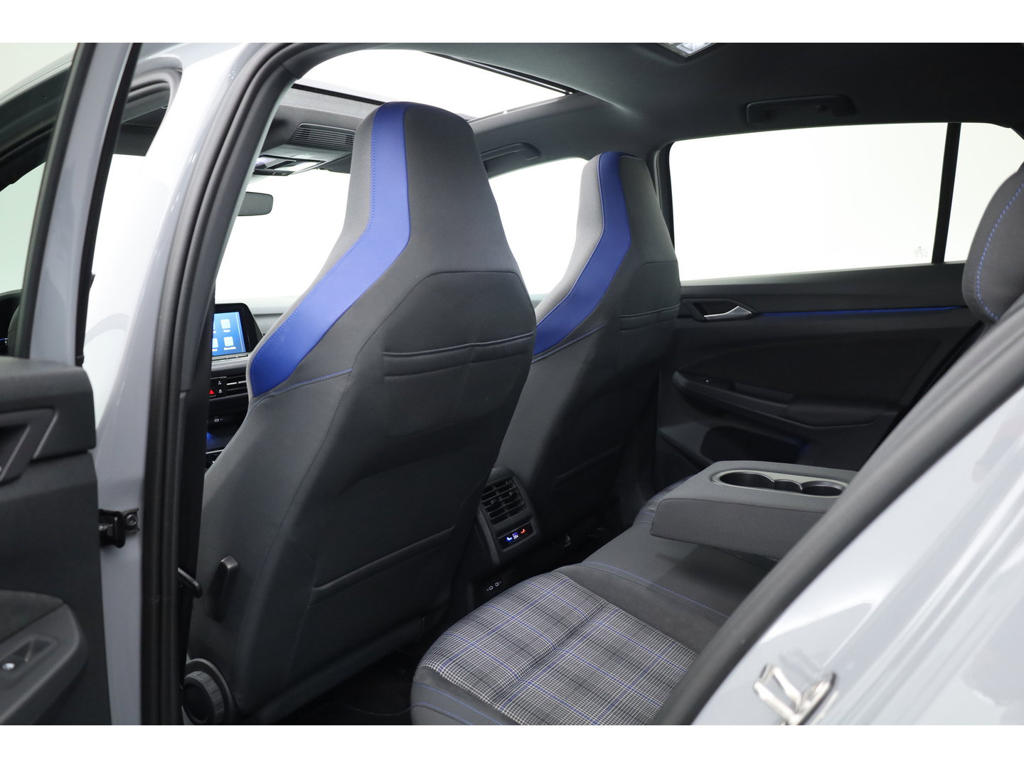 Volkswagen Golf 1.4 eHybrid GTE | SOH 95,5% | Pano | CarPlay | IQ. Light | Adapt. Cruise | Camera | Navi | 18"