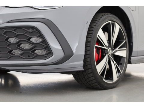 Volkswagen Golf 1.4 eHybrid GTE | SOH 95,5% | Pano | CarPlay | IQ. Light | Adapt. Cruise | Camera | Navi | 18"
