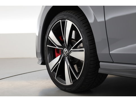 Volkswagen Golf 1.4 eHybrid GTE | SOH 95,5% | Pano | CarPlay | IQ. Light | Adapt. Cruise | Camera | Navi | 18"