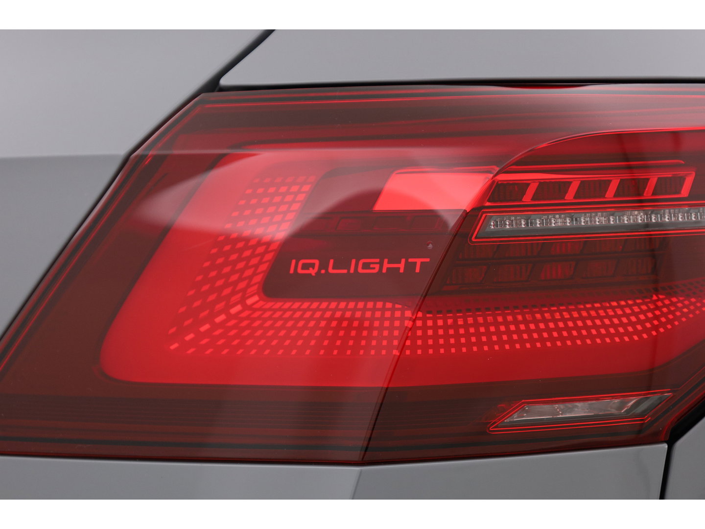 Volkswagen Golf 1.4 eHybrid GTE | SOH 95,5% | Pano | CarPlay | IQ. Light | Adapt. Cruise | Camera | Navi | 18"