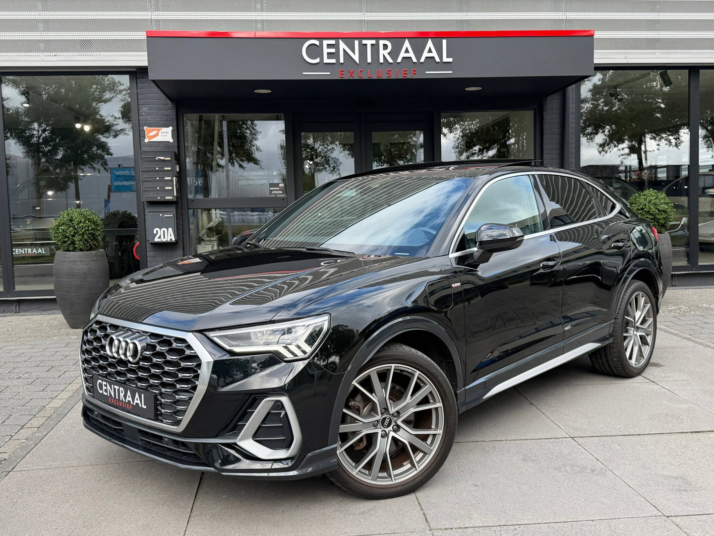 Audi Q3 Sportback 45 TFSI e S-Line Pano|Keyless|Carplay|Camera|245PK|ACC