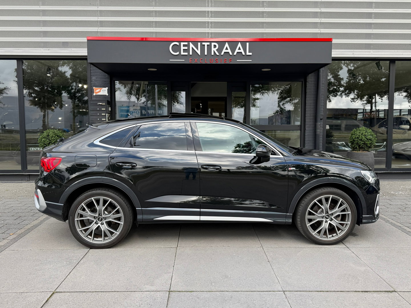 Audi Q3 Sportback 45 TFSI e S-Line Pano|Keyless|Carplay|Camera|245PK|ACC