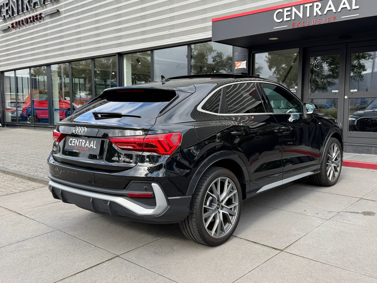 Audi Q3 Sportback 45 TFSI e S-Line Pano|Keyless|Carplay|Camera|245PK|ACC